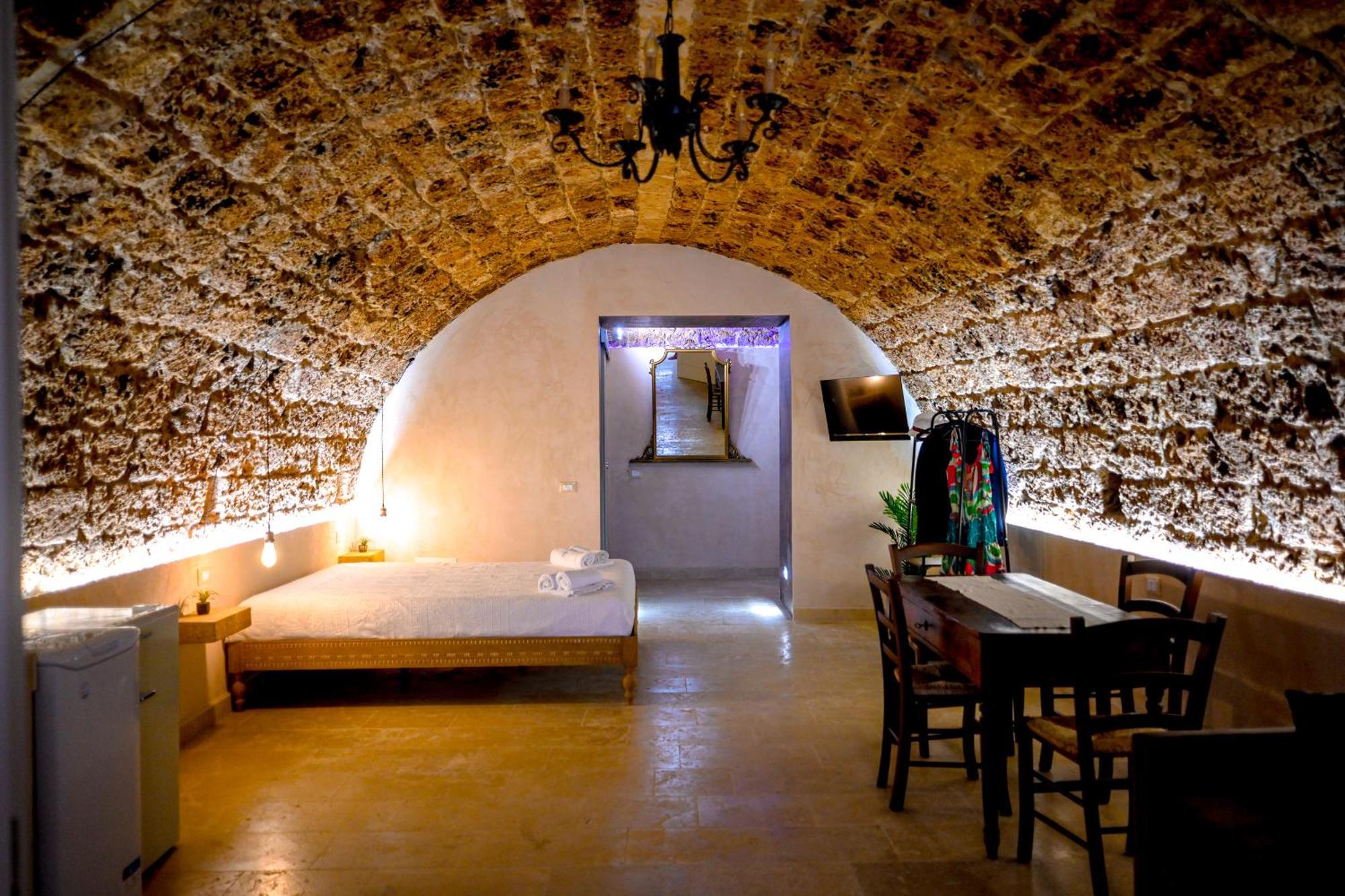 La Grotta, Luxury Suite & Spa Noto Kültér fotó